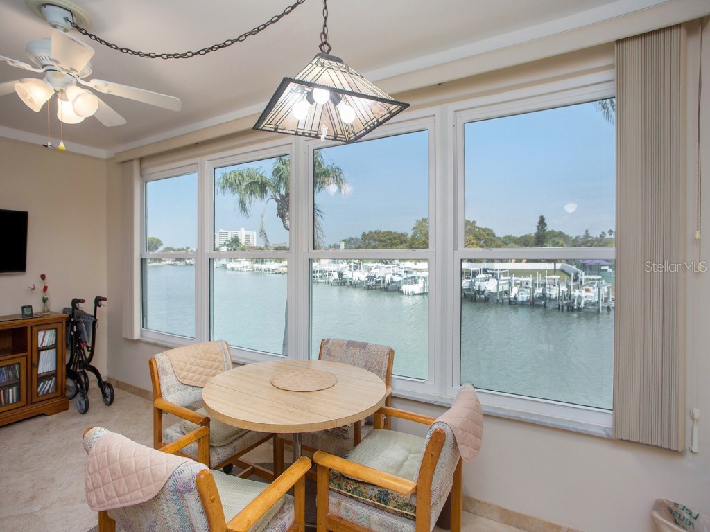 5935 30th Avenue S #210 Gulfport FL 33707 U8227138 image1