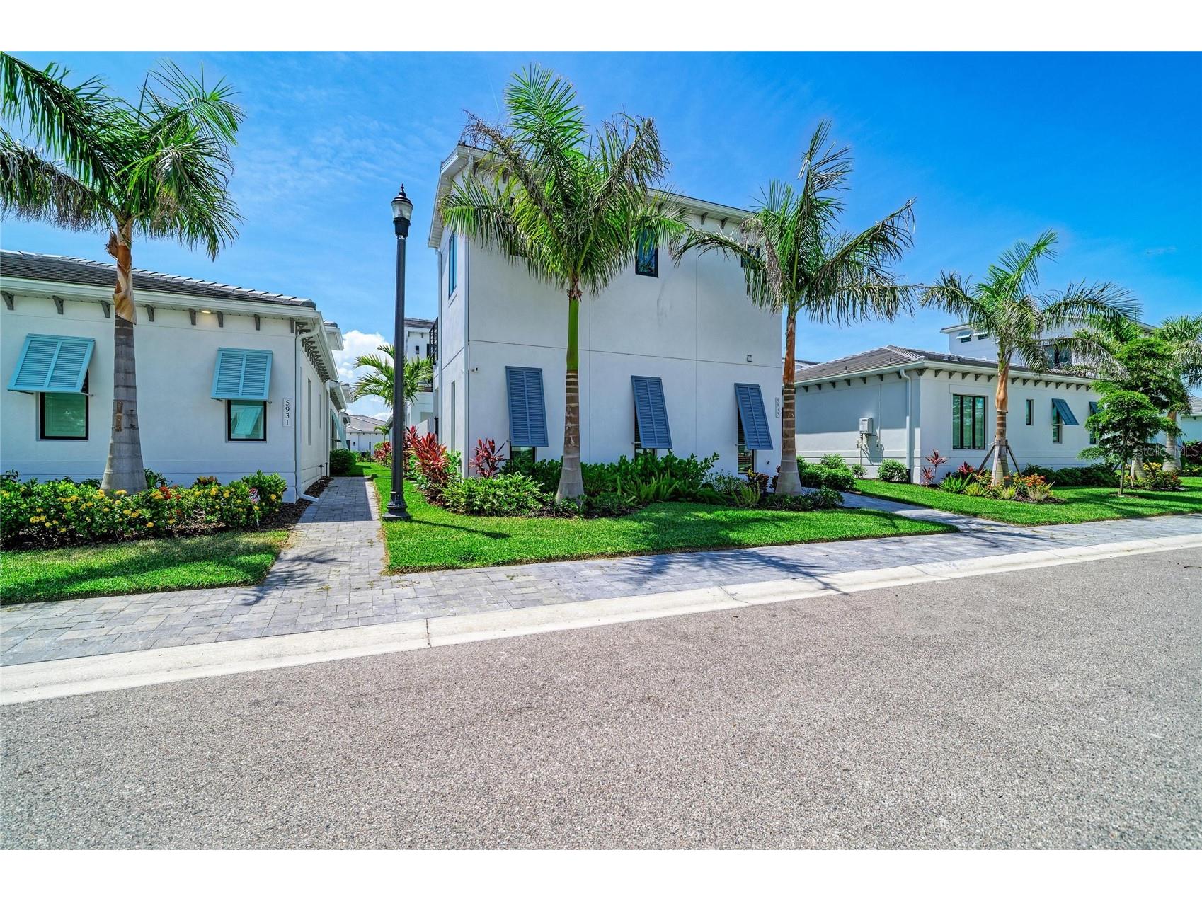 5935 Cat Claw Lane Bradenton FL 34210 A4697003 image1