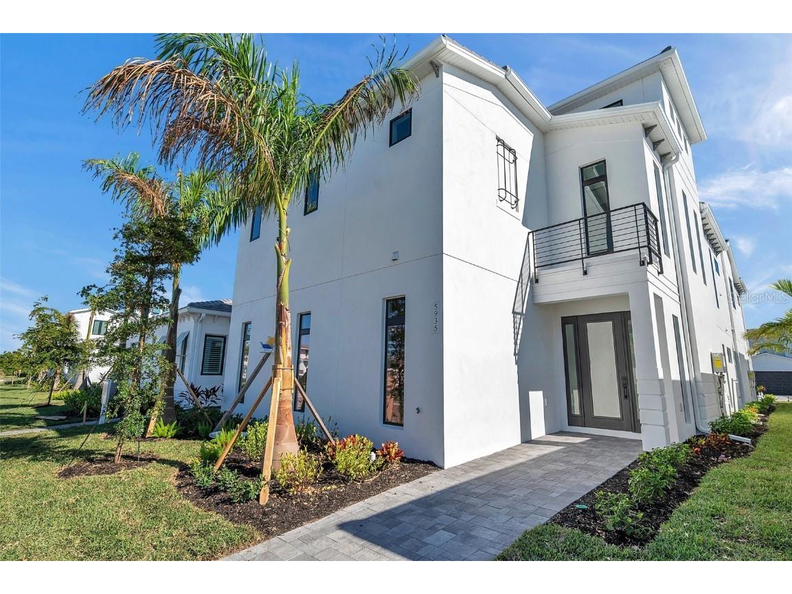 5935 Cat Claw Lane Bradenton FL 34210 TB8331187 image1