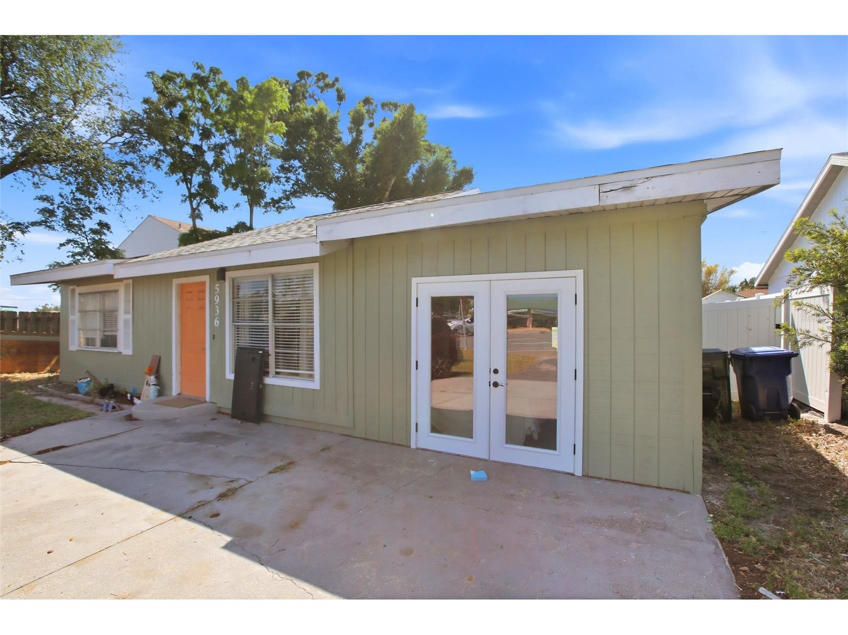 5936 Albert Place Sarasota FL 34231 O6399746 image1