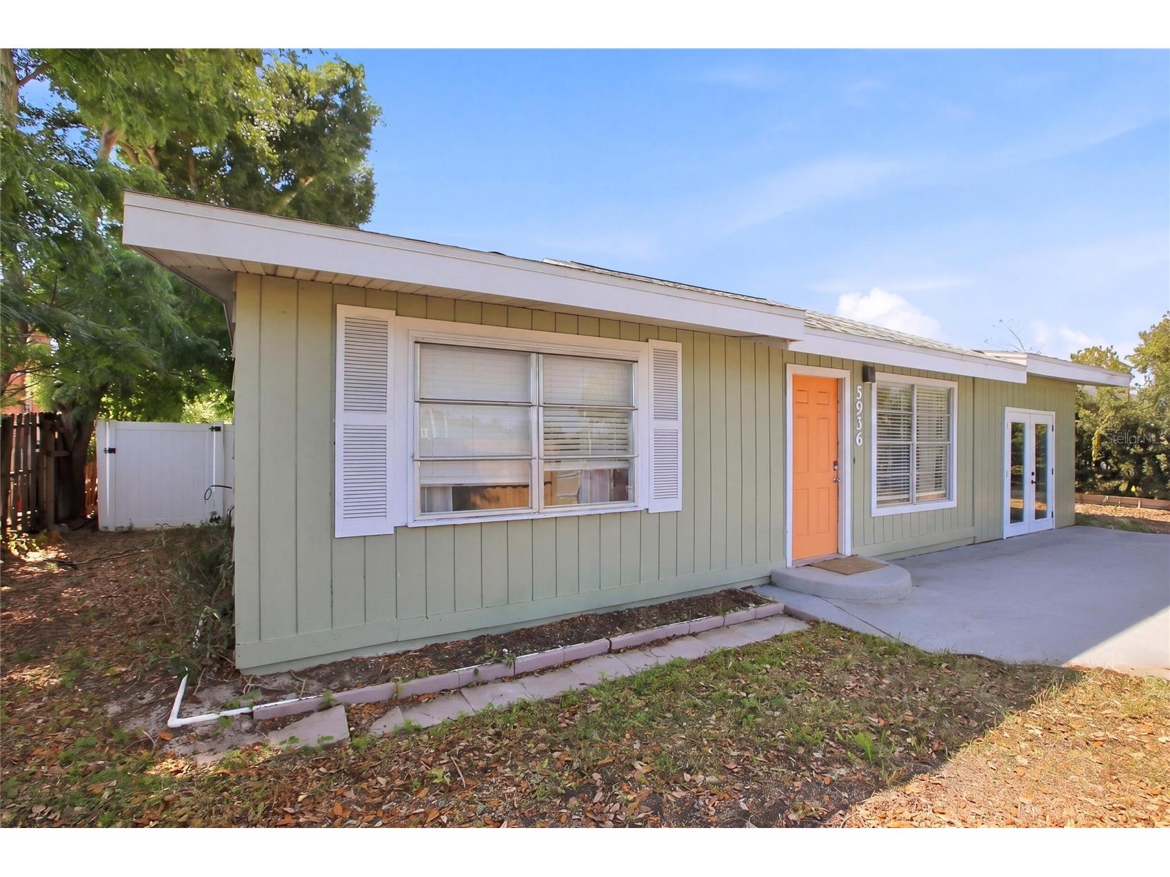 5936 Albert Place Sarasota FL 34231 O6399746 image2