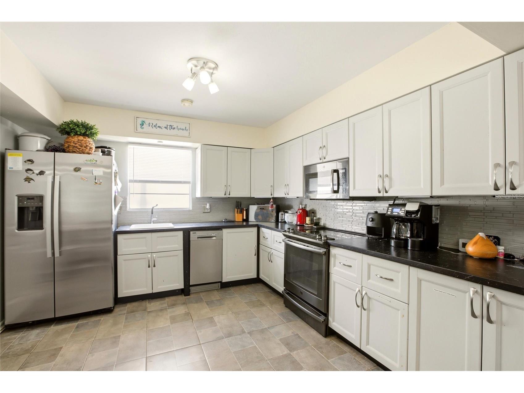 5936 Albert Place Sarasota FL 34231 O6399746 image7