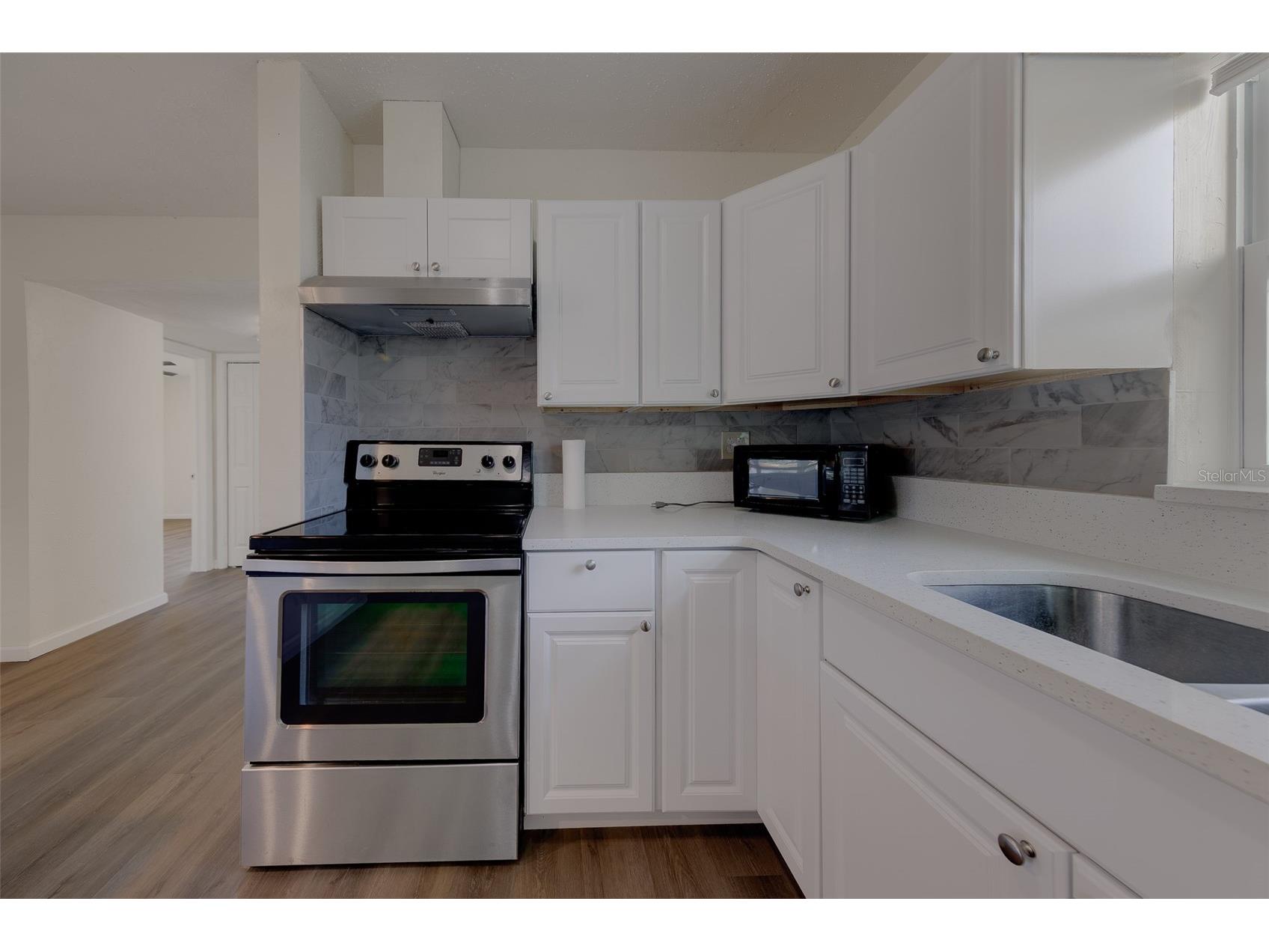 5937 38th Avenue N Saint Petersburg FL 33710 TB8532440 image15