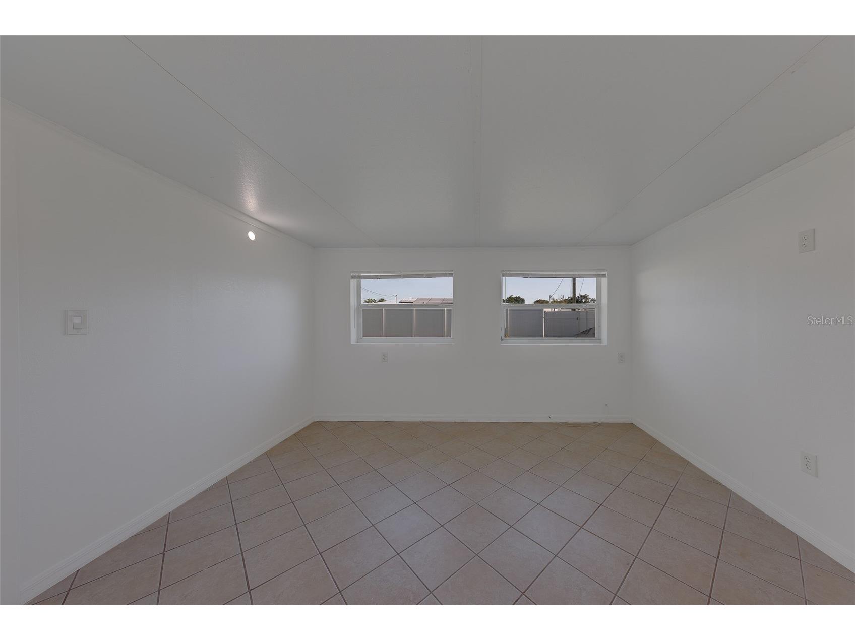 5937 38th Avenue N Saint Petersburg FL 33710 TB8532440 image30