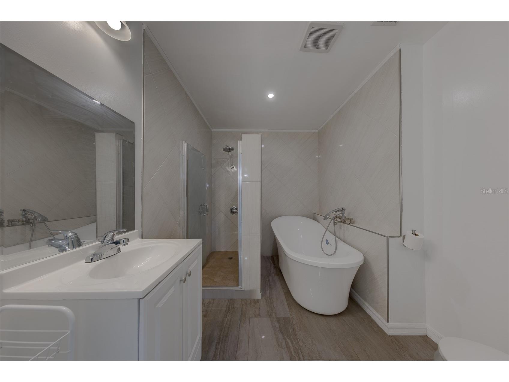 5937 38th Avenue N Saint Petersburg FL 33710 TB8532440 image33
