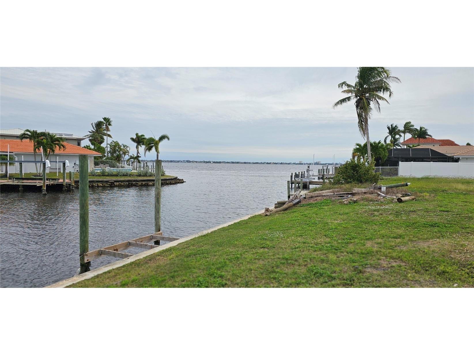 5937 SW 1st Court Cape Coral FL 33914 D6134172 image1