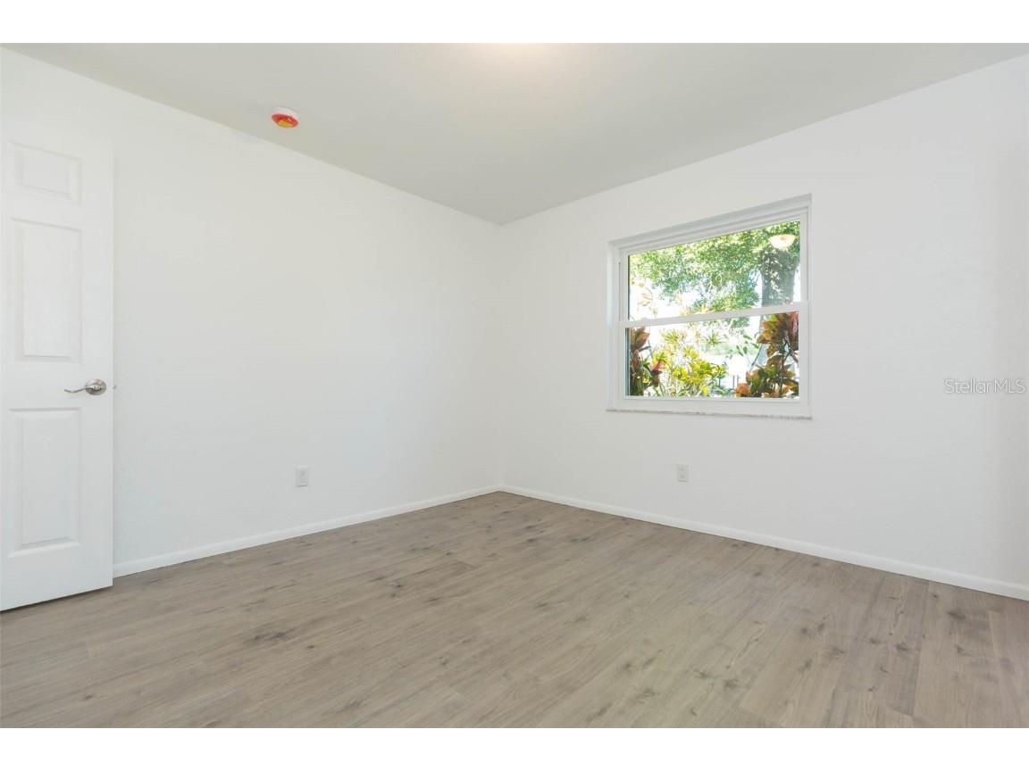 5938 4th Avenue S Saint Petersburg FL 33707 TB8449454 image18