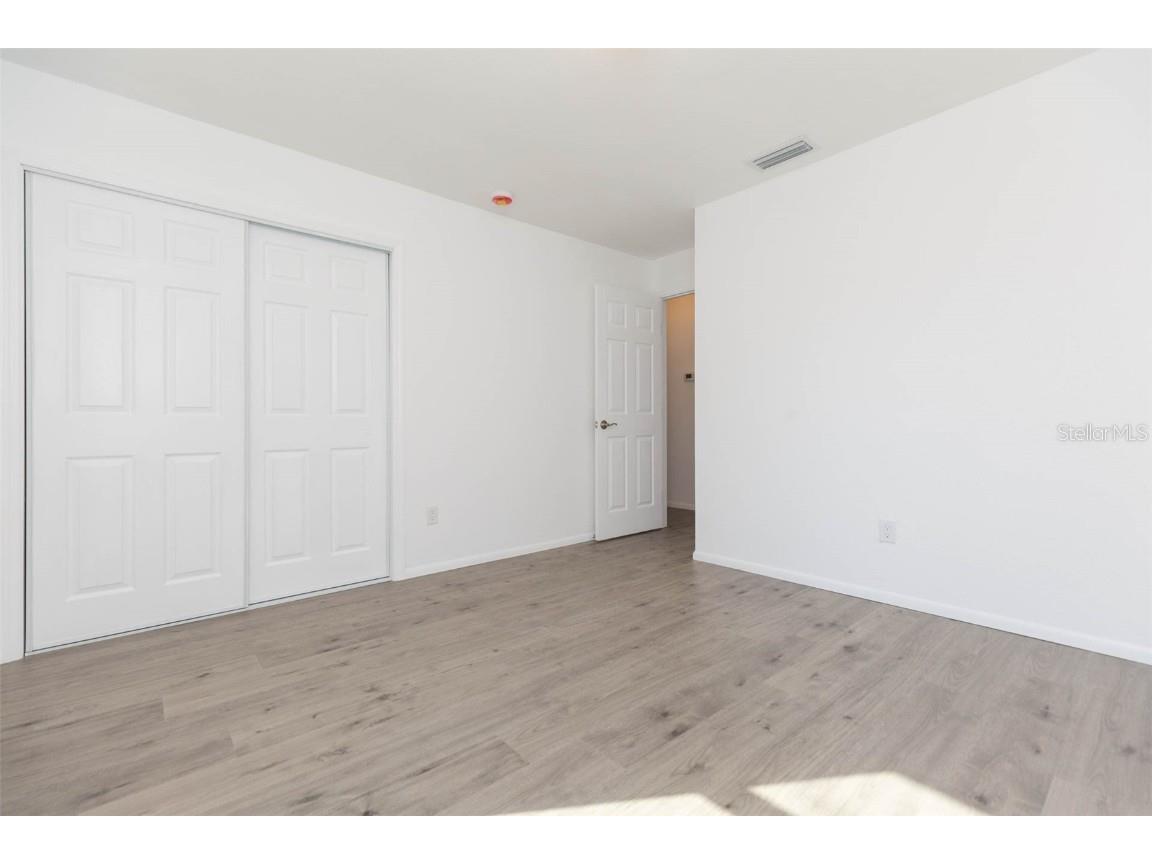 5938 4th Avenue S Saint Petersburg FL 33707 TB8449454 image24