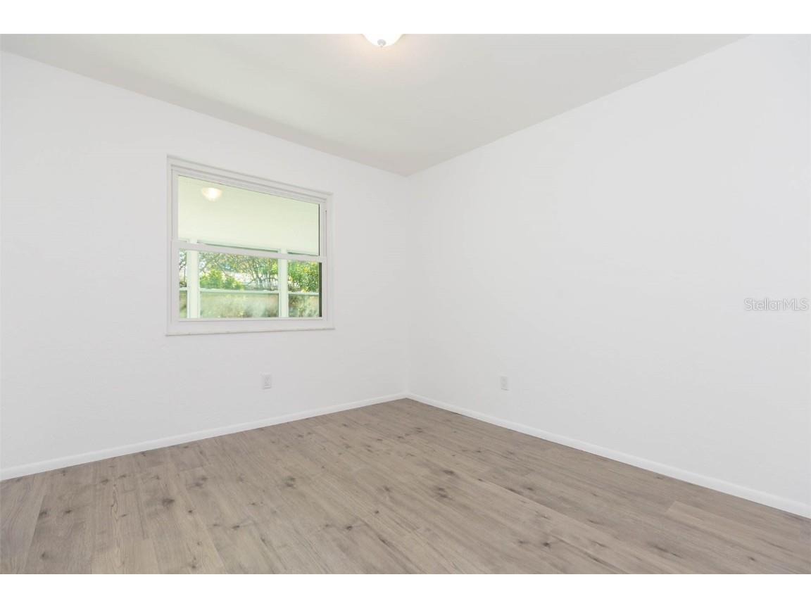 5938 4th Avenue S Saint Petersburg FL 33707 TB8449454 image25