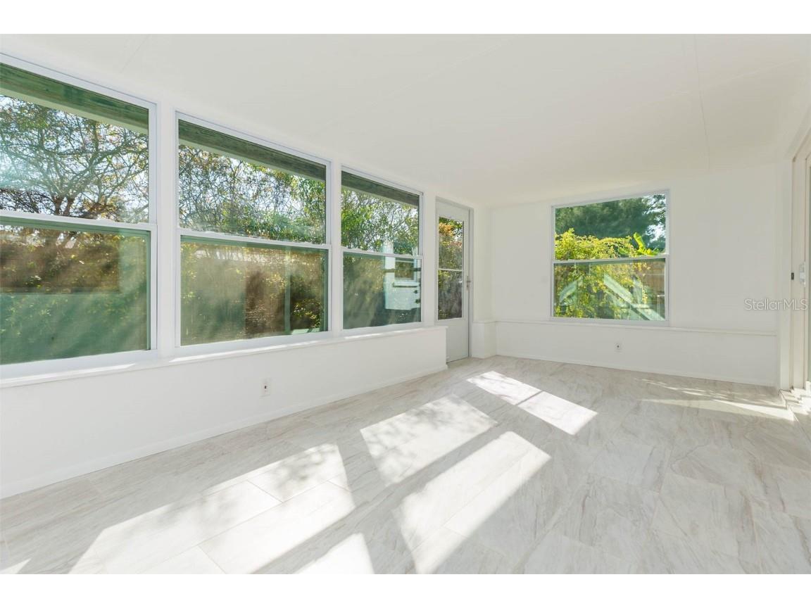 5938 4th Avenue S Saint Petersburg FL 33707 TB8449454 image29