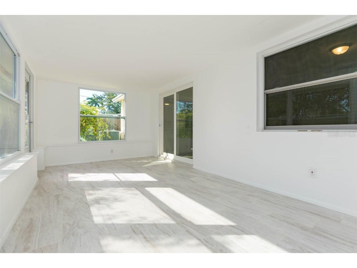 5938 4th Avenue S Saint Petersburg FL 33707 TB8449454 image30