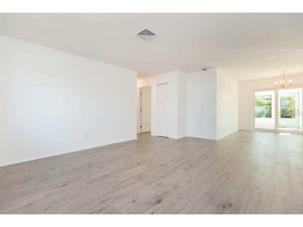 5938 4th Avenue S Saint Petersburg FL 33707 TB8449454 image5