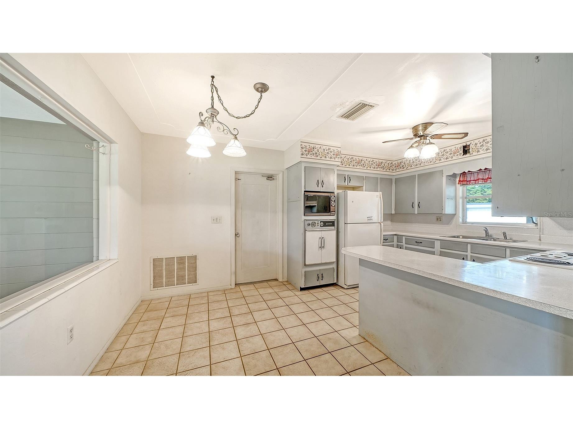 5938 Murdock Avenue Sarasota FL 34231 A4697066 image11