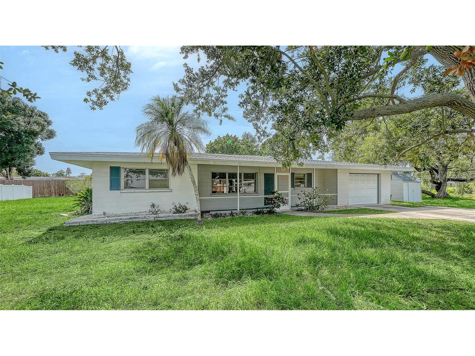 5938 Murdock Avenue Sarasota FL 34231 A4697066 image2