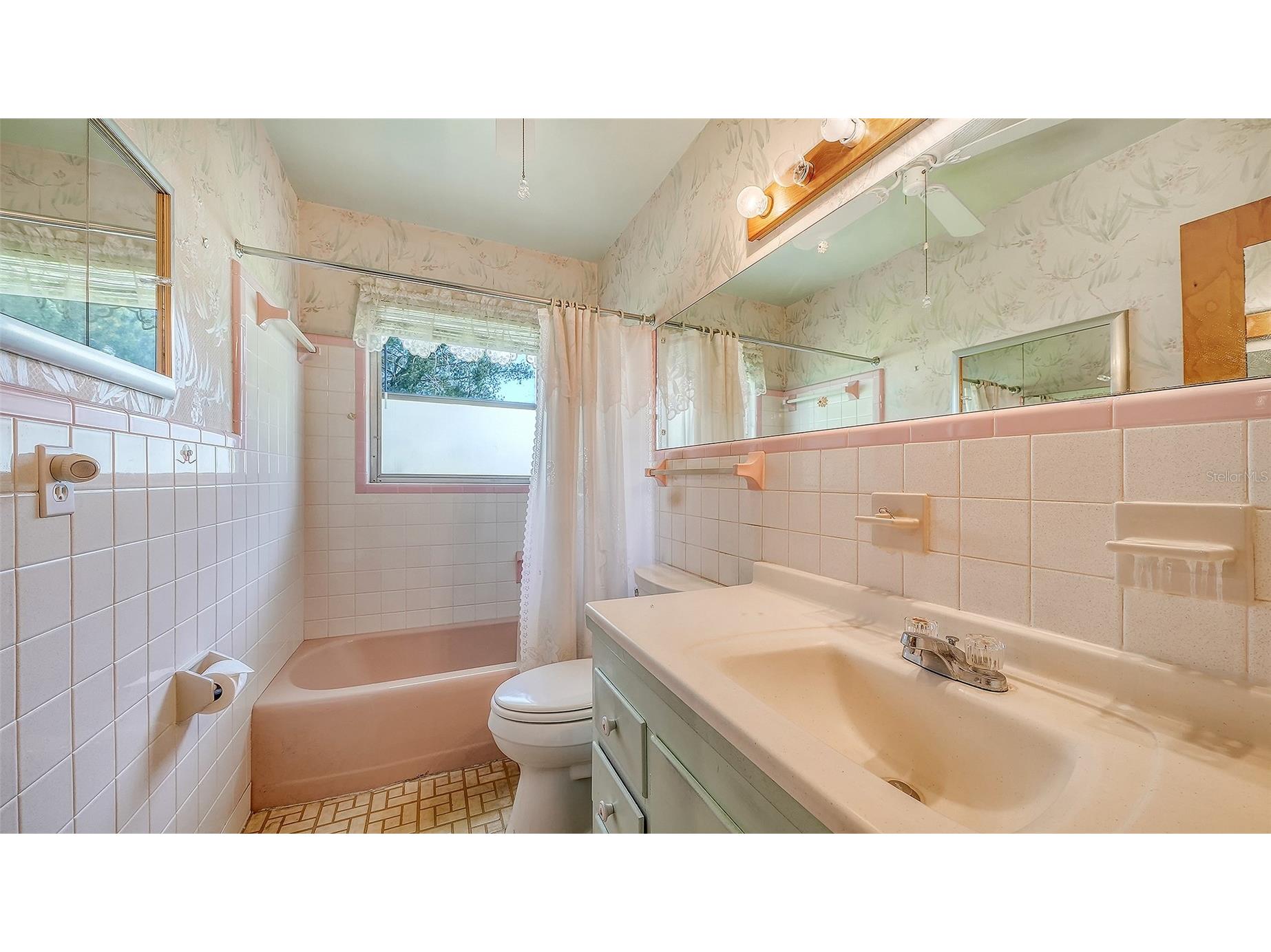 5938 Murdock Avenue Sarasota FL 34231 A4697066 image20