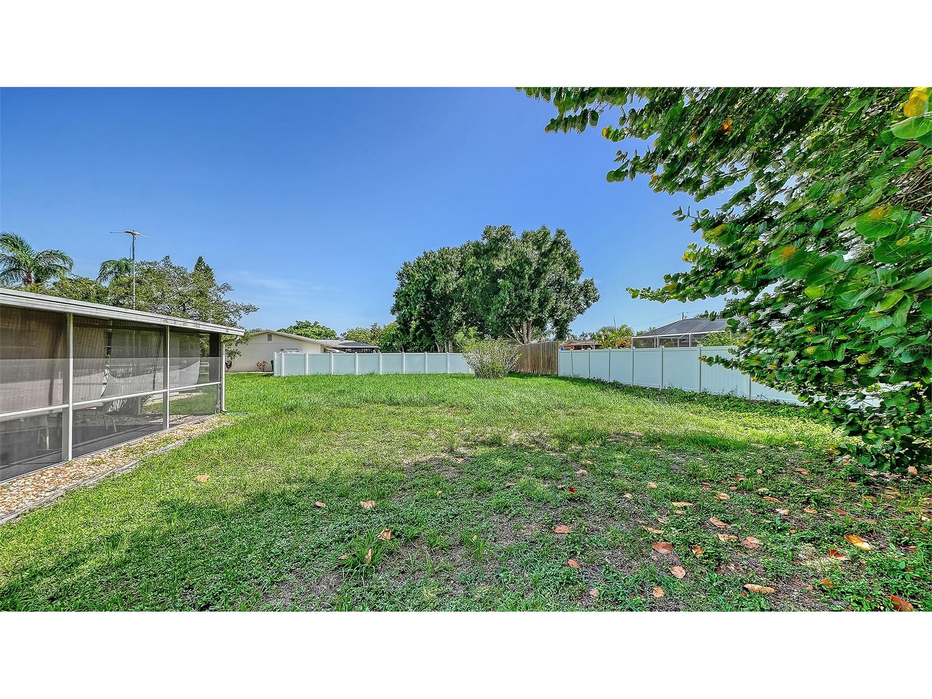 5938 Murdock Avenue Sarasota FL 34231 A4697066 image35