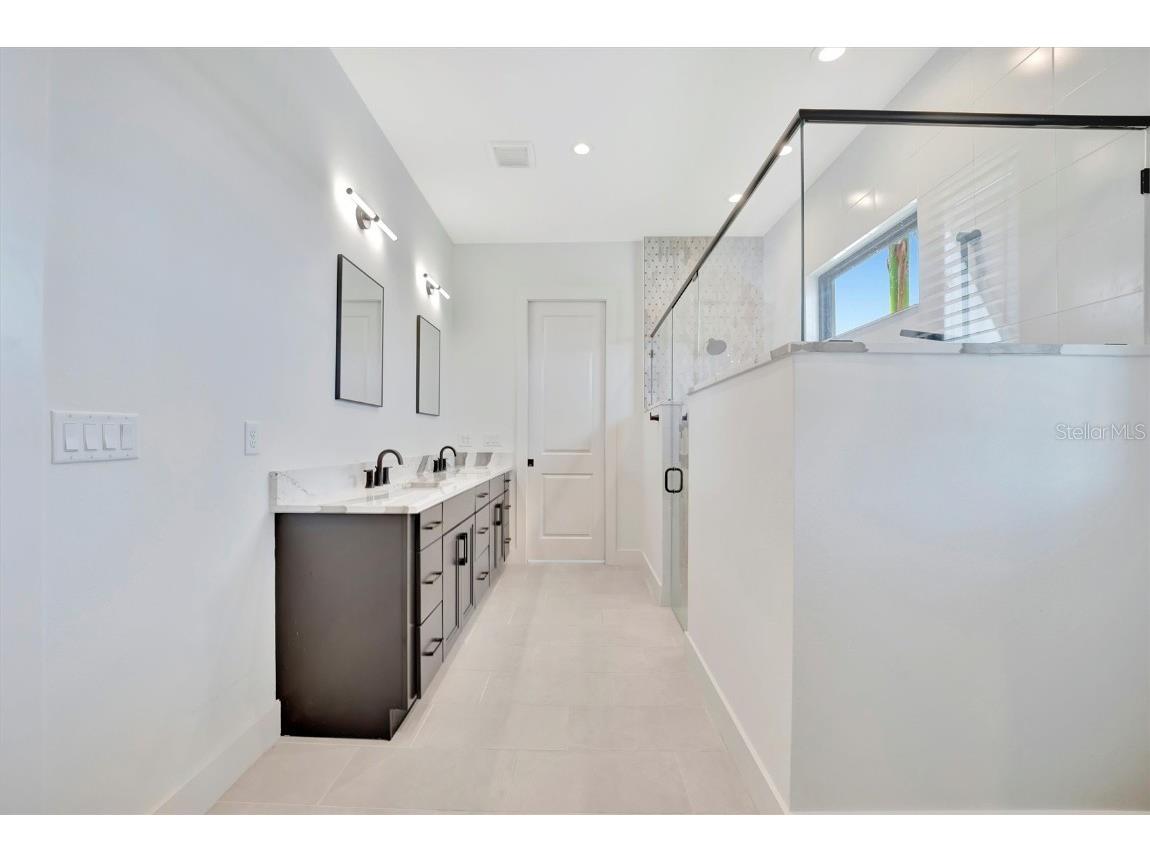 5939 Redbay Boulevard Bradenton FL 34210 A4649595 image36