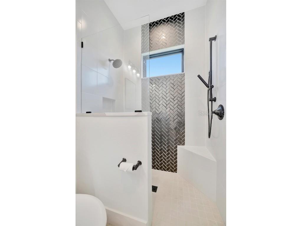 5939 Redbay Boulevard Bradenton FL 34210 A4649595 image46