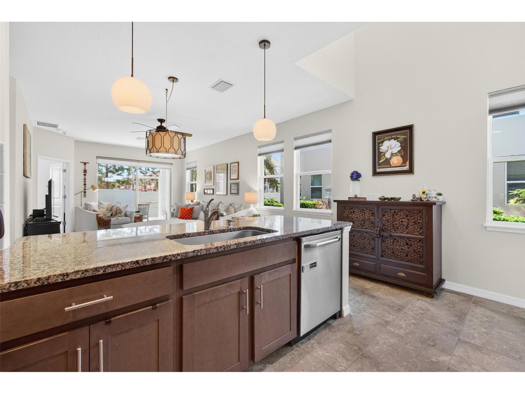 594 52nd Terrace N Saint Petersburg FL 33703 TB8490279 image4