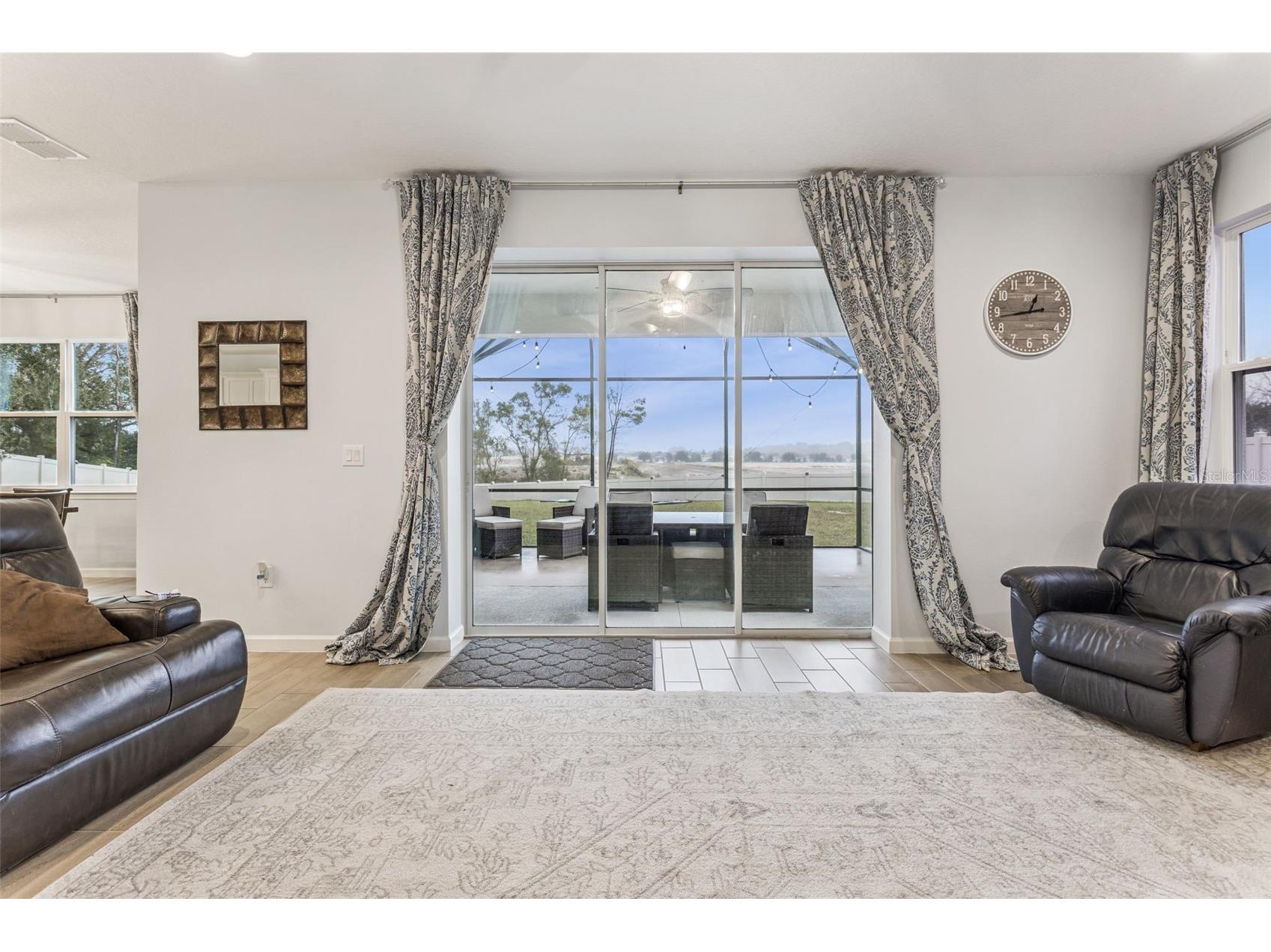 594 Via Bella Court Howey In The Hills FL 34737 O6366238 image13