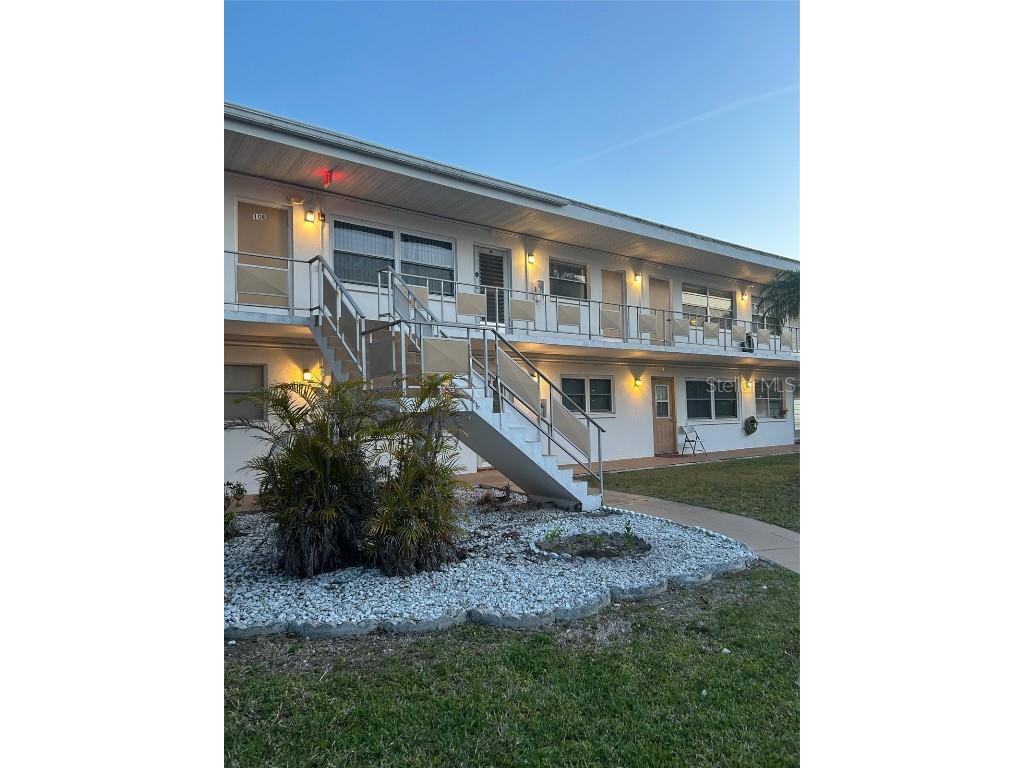 5940 21st Street N #11 Saint Petersburg FL 33714 TB8378124 image3