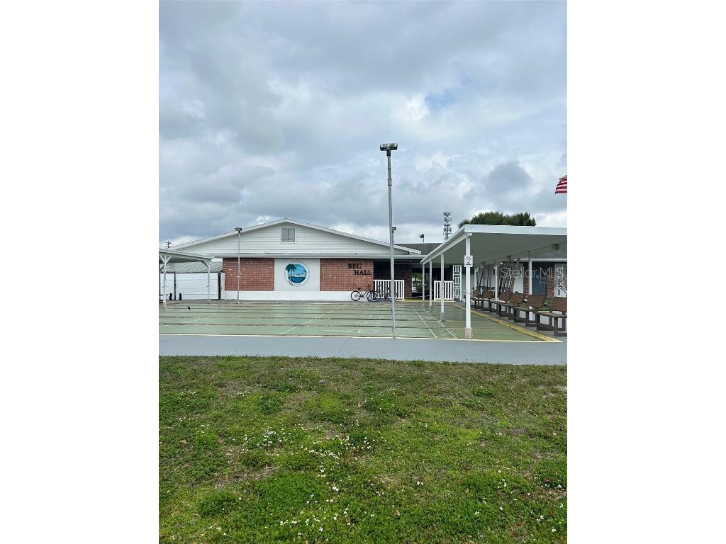 5940 21st Street N #11 Saint Petersburg FL 33714 TB8378124 image36