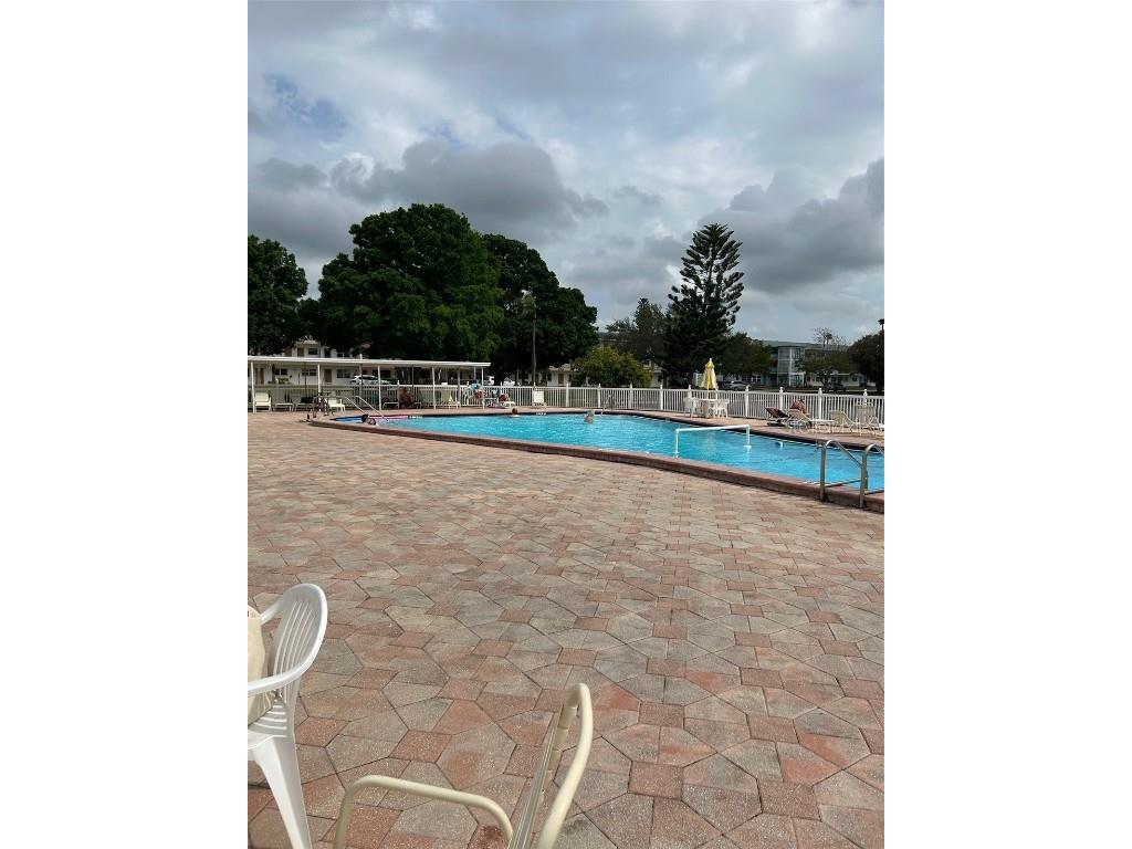 5940 21st Street N #11 Saint Petersburg FL 33714 TB8378124 image48