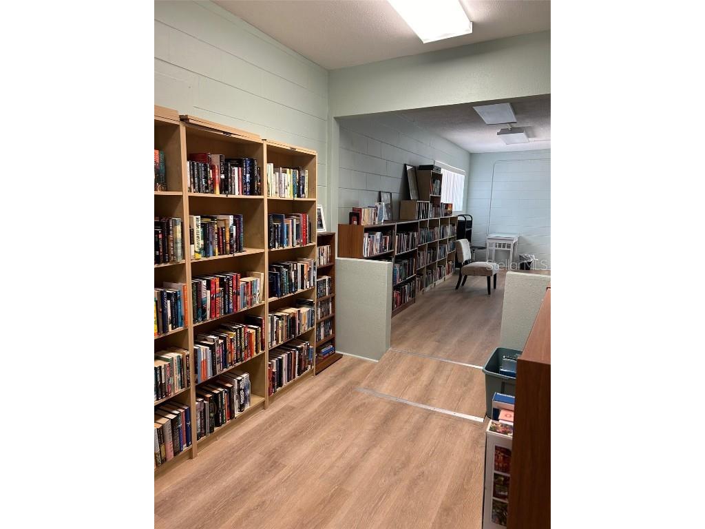 5940 21st Street N #11 Saint Petersburg FL 33714 TB8378124 image50