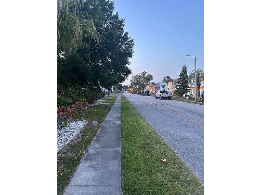 5940 21st Street N #11 Saint Petersburg FL 33714 TB8378124 image8