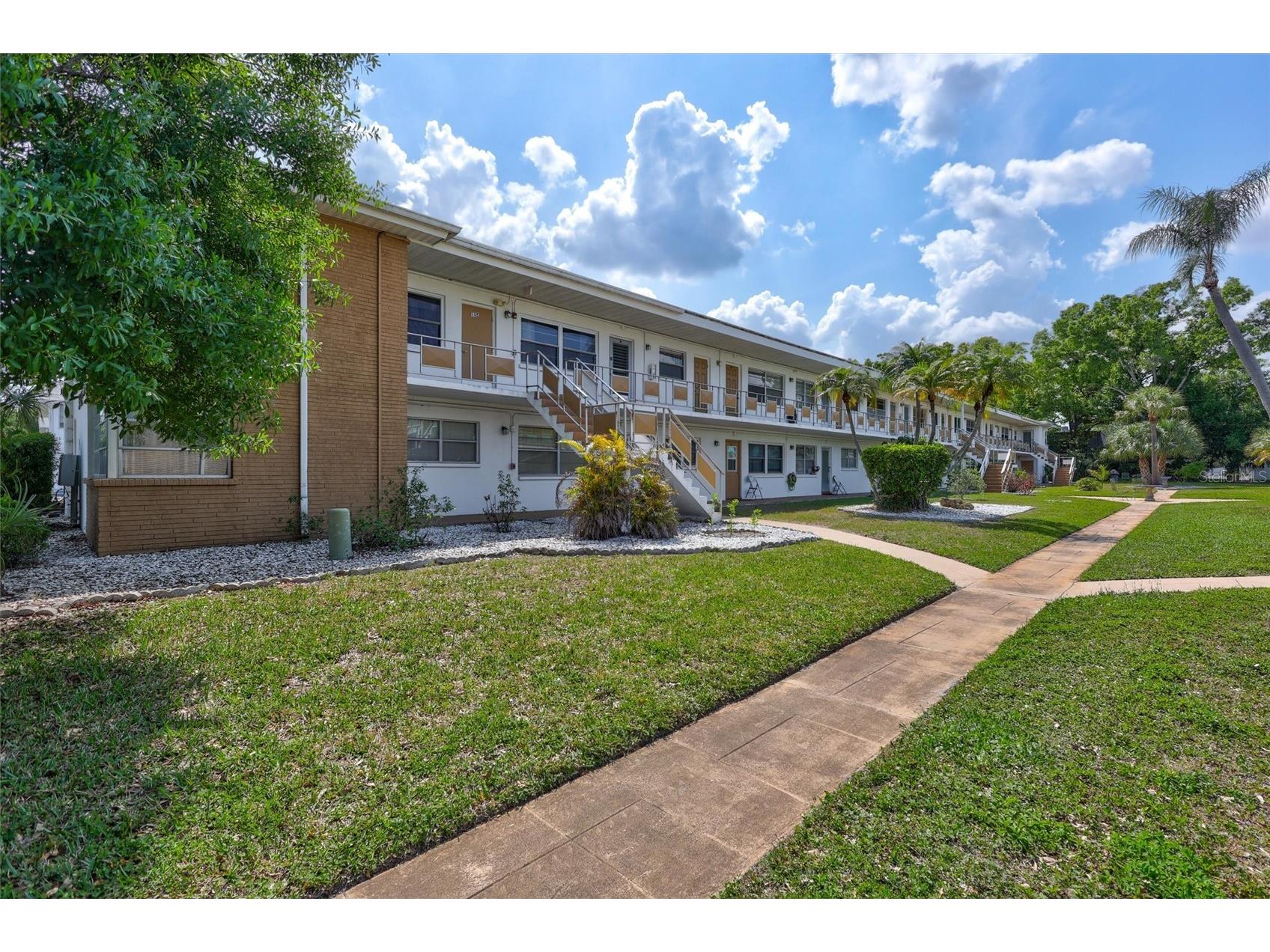 5940 21st Street N #11 Saint Petersburg FL 33714 TB8490924 image13