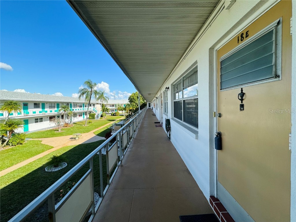 5940 21st Street N #E 18 Saint Petersburg FL 33714 U8221727 image1