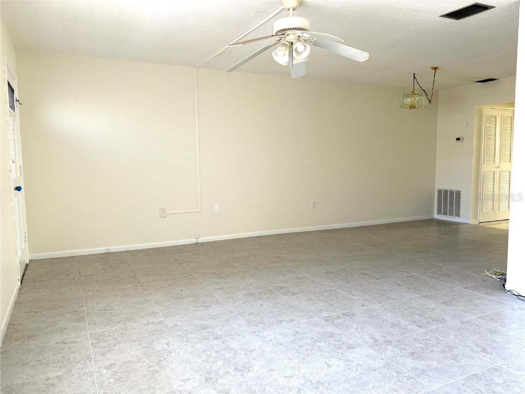 5940 30th Avenue S #209 Gulfport FL 33707 TB8455028 image3
