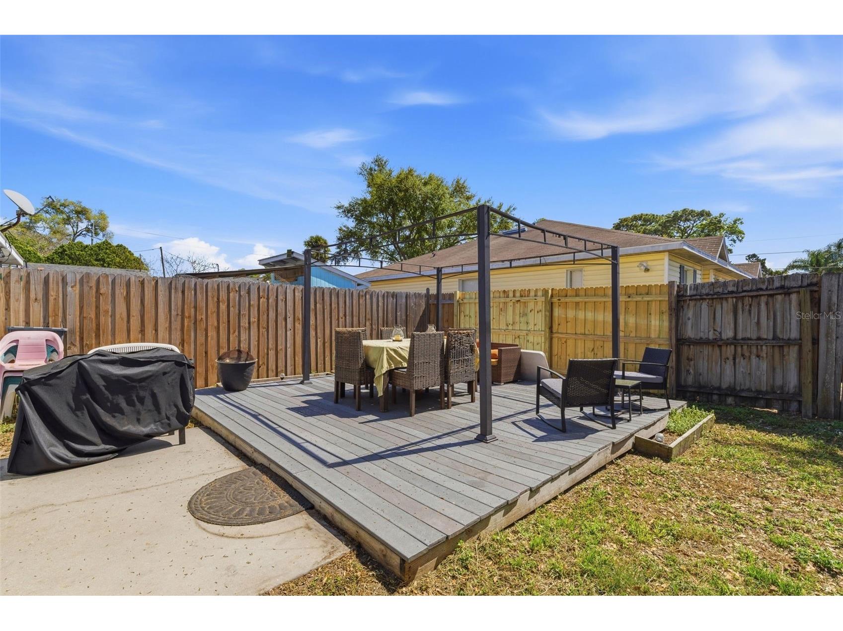 5940 & 5934 Meadowlane Street New Port Richey FL 34652 TB8484287 image12