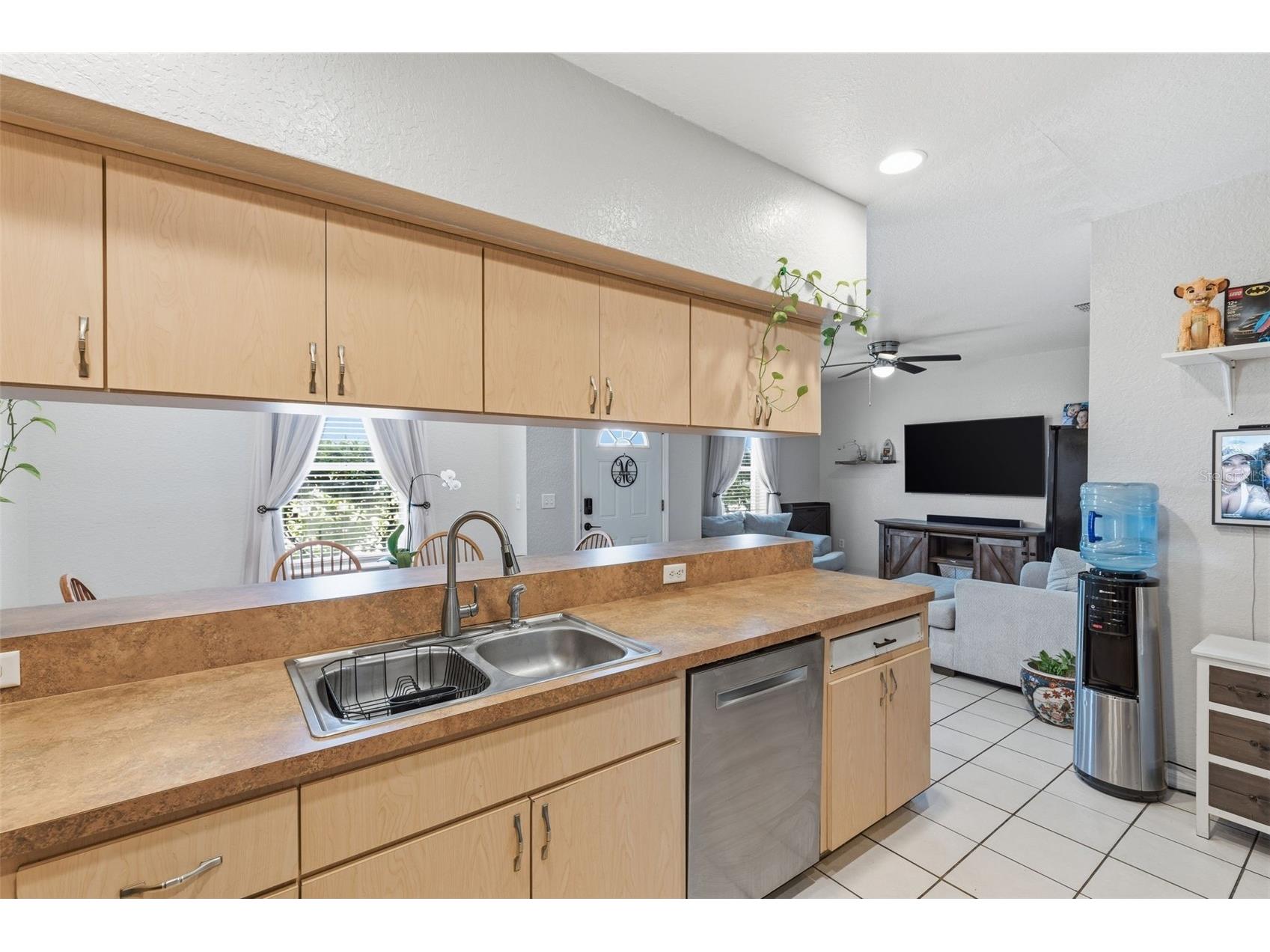 5940 & 5934 Meadowlane Street New Port Richey FL 34652 TB8484287 image16