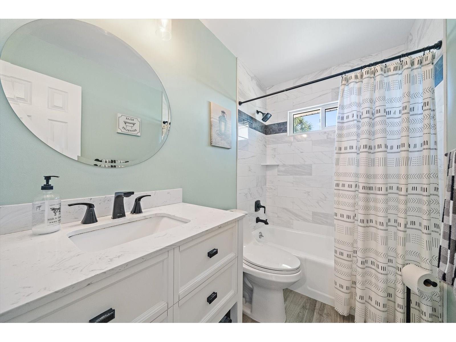 5940 Driftwood Avenue #15 Sarasota FL 34231 A4692199 image18