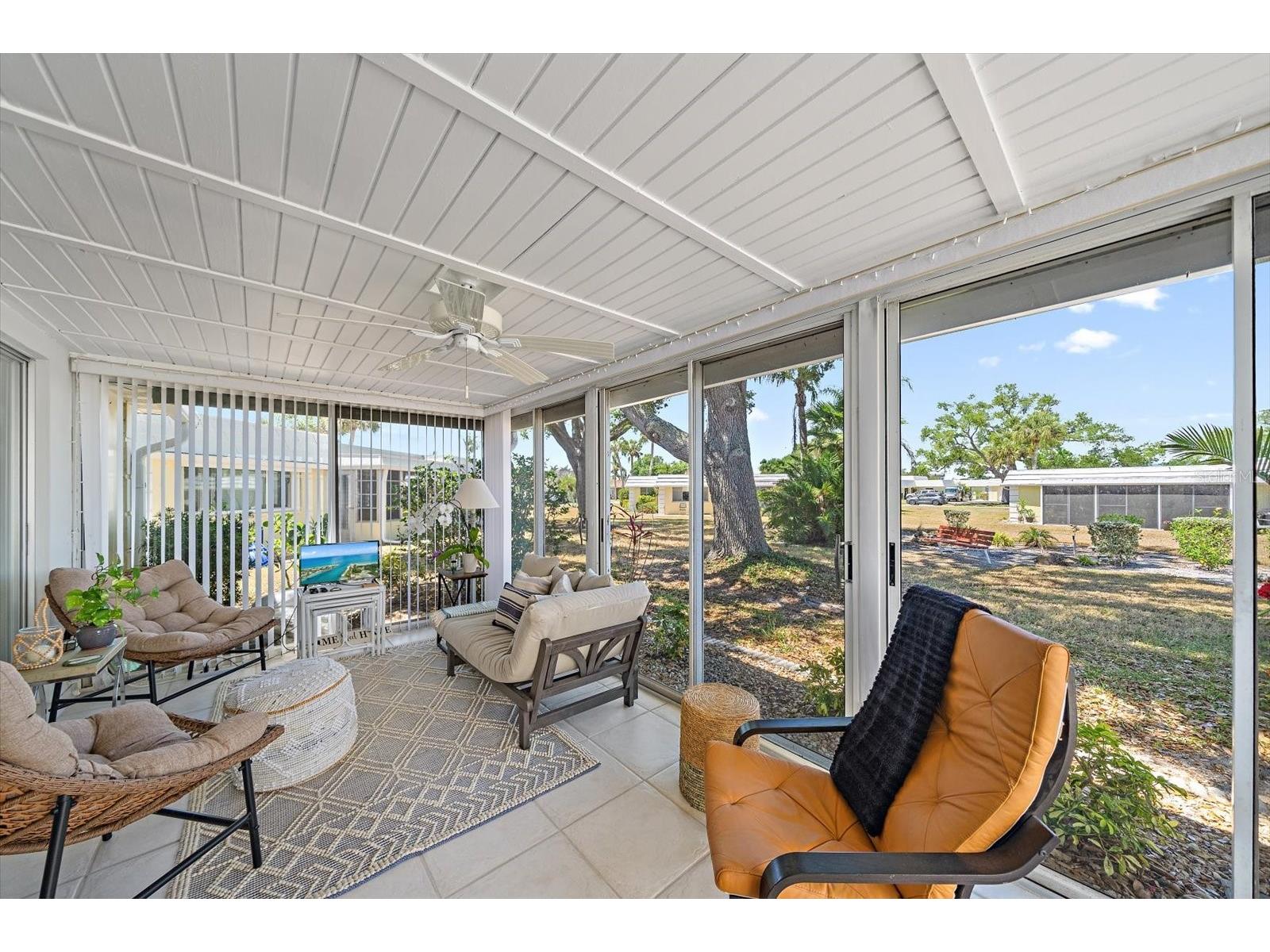 5940 Driftwood Avenue #15 Sarasota FL 34231 A4692199 image24