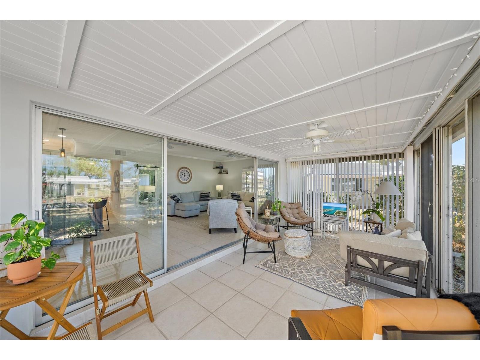 5940 Driftwood Avenue #15 Sarasota FL 34231 A4692199 image25