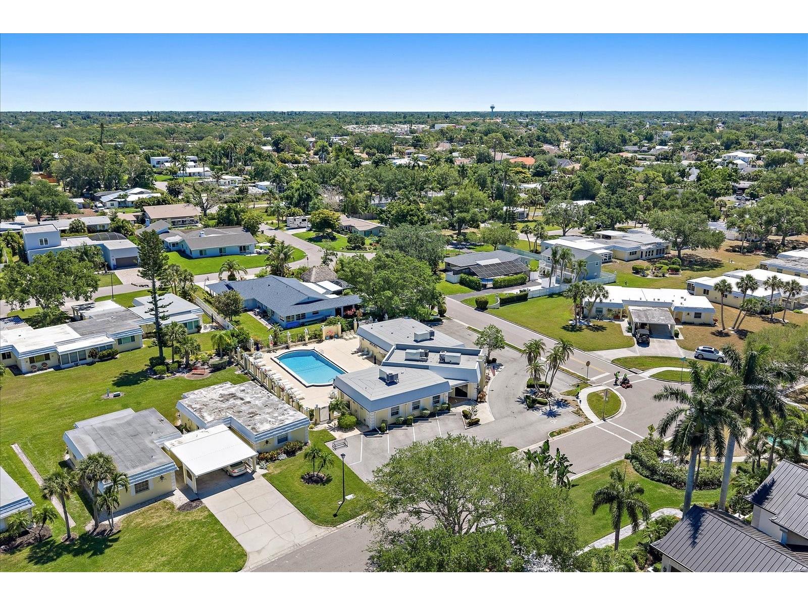 5940 Driftwood Avenue #15 Sarasota FL 34231 A4692199 image35