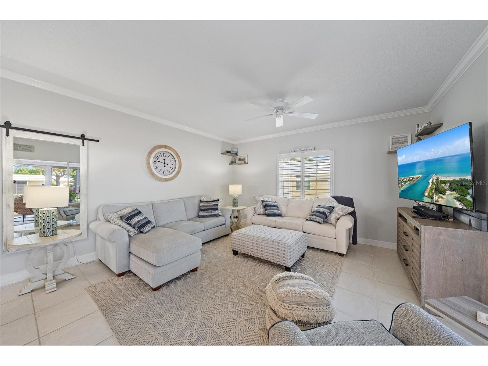 5940 Driftwood Avenue #15 Sarasota FL 34231 A4692199 image6