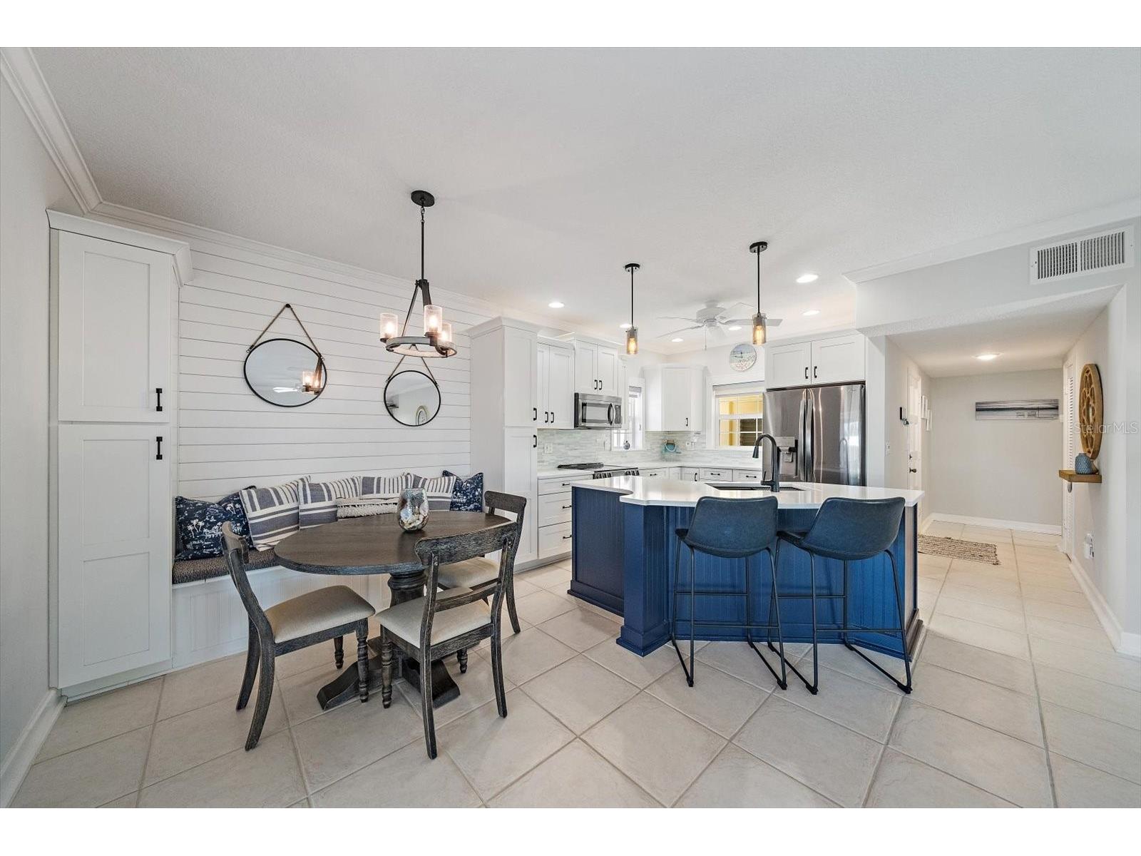 5940 Driftwood Avenue #15 Sarasota FL 34231 A4692199 image9