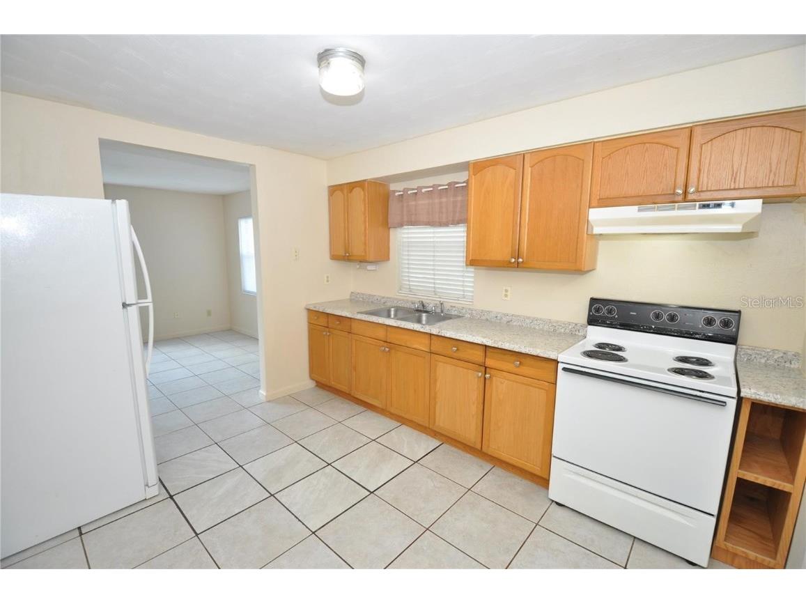 5940 Hilltop Lane E Lakeland FL 33809 L4957708 image2