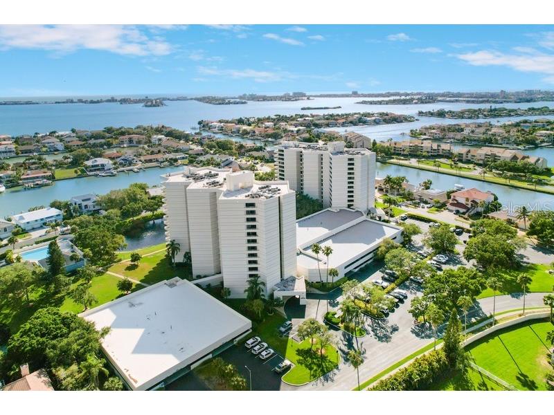 5940 Pelican Bay Plaza S #1105 Gulfport FL 33707 - BOCA CIEGA BAY TB8485985 image1