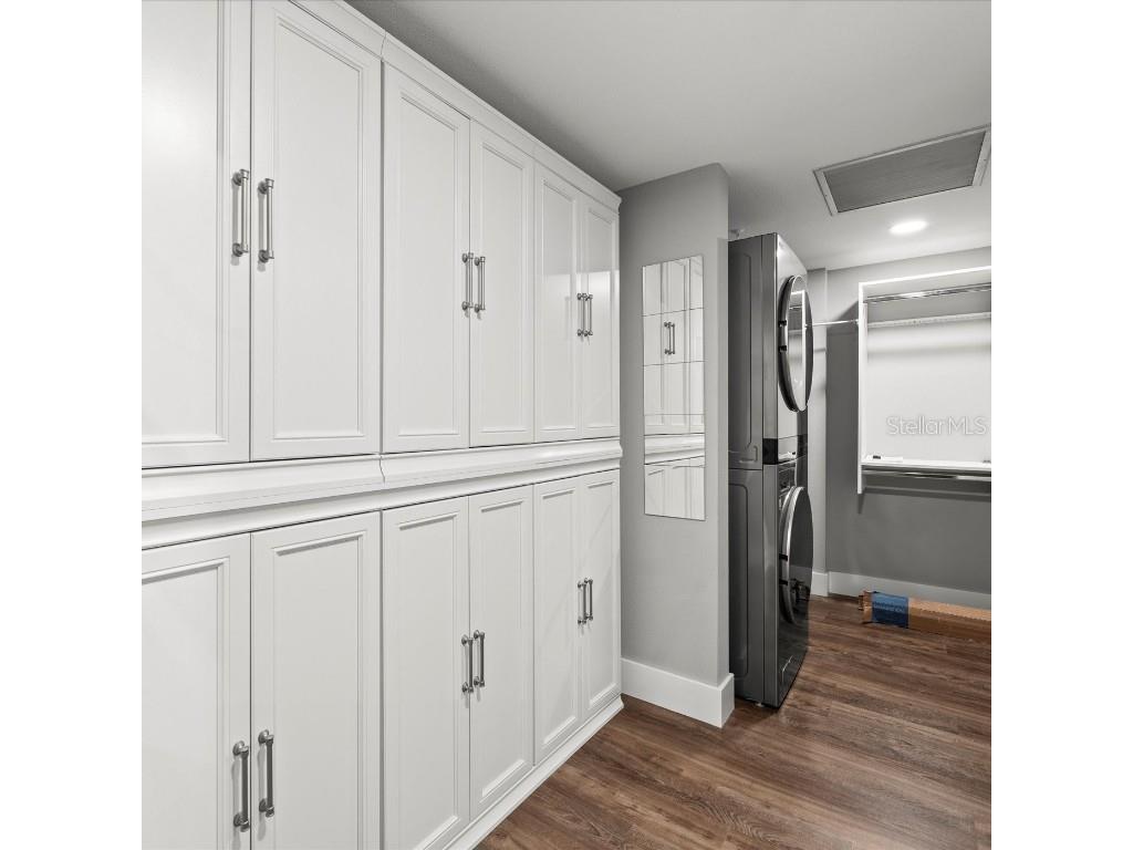 5940 Pelican Bay Plaza S #204 Gulfport FL 33707 U8233692 image30