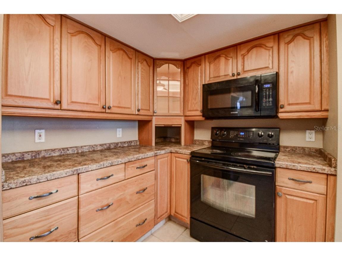 5940 Pelican Bay Plaza S #406 Gulfport FL 33707 TB8402992 image10