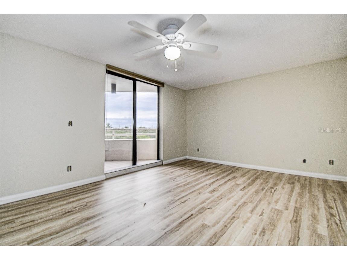 5940 Pelican Bay Plaza S #406 Gulfport FL 33707 TB8402992 image13