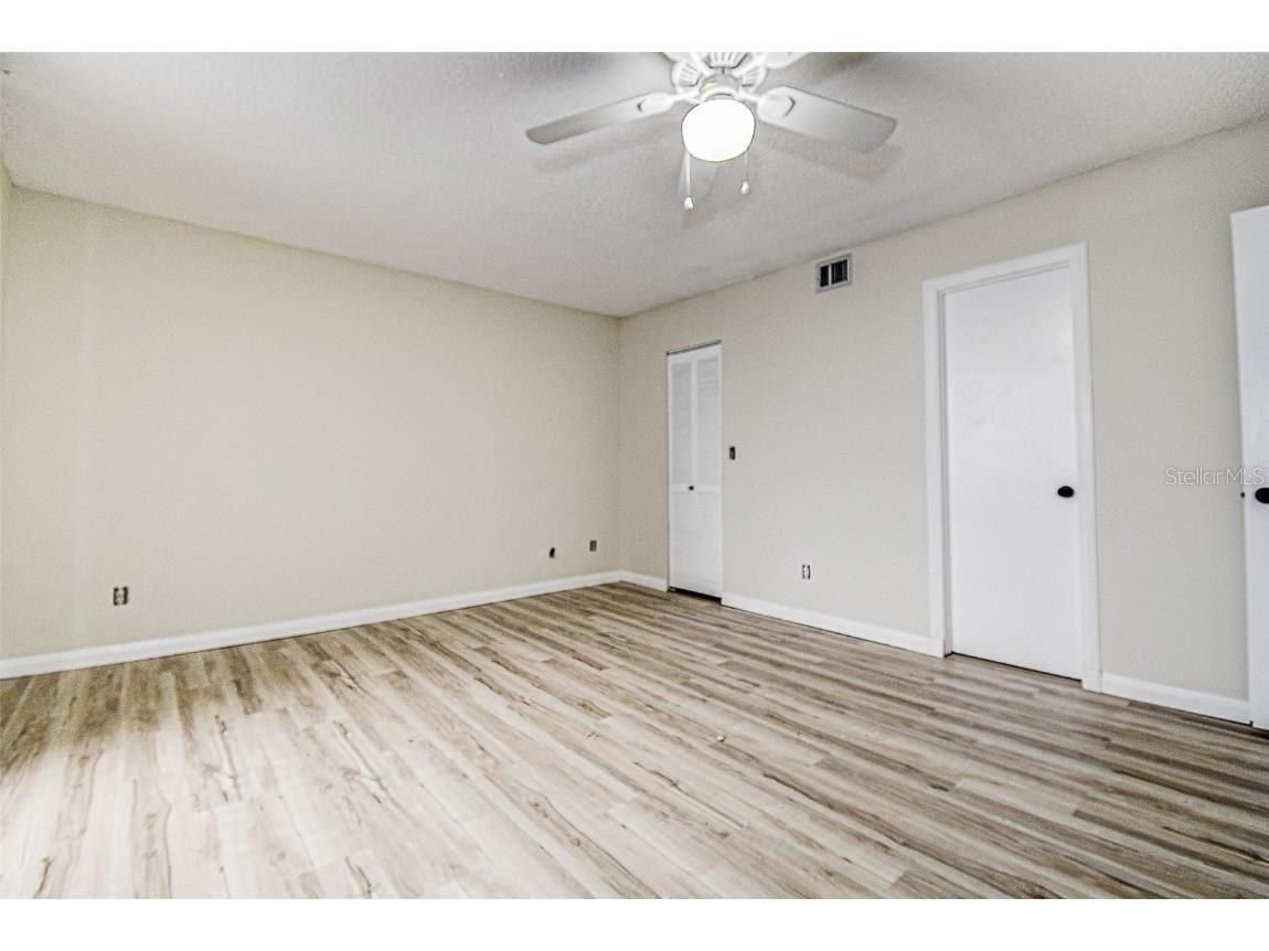 5940 Pelican Bay Plaza S #406 Gulfport FL 33707 TB8402992 image17