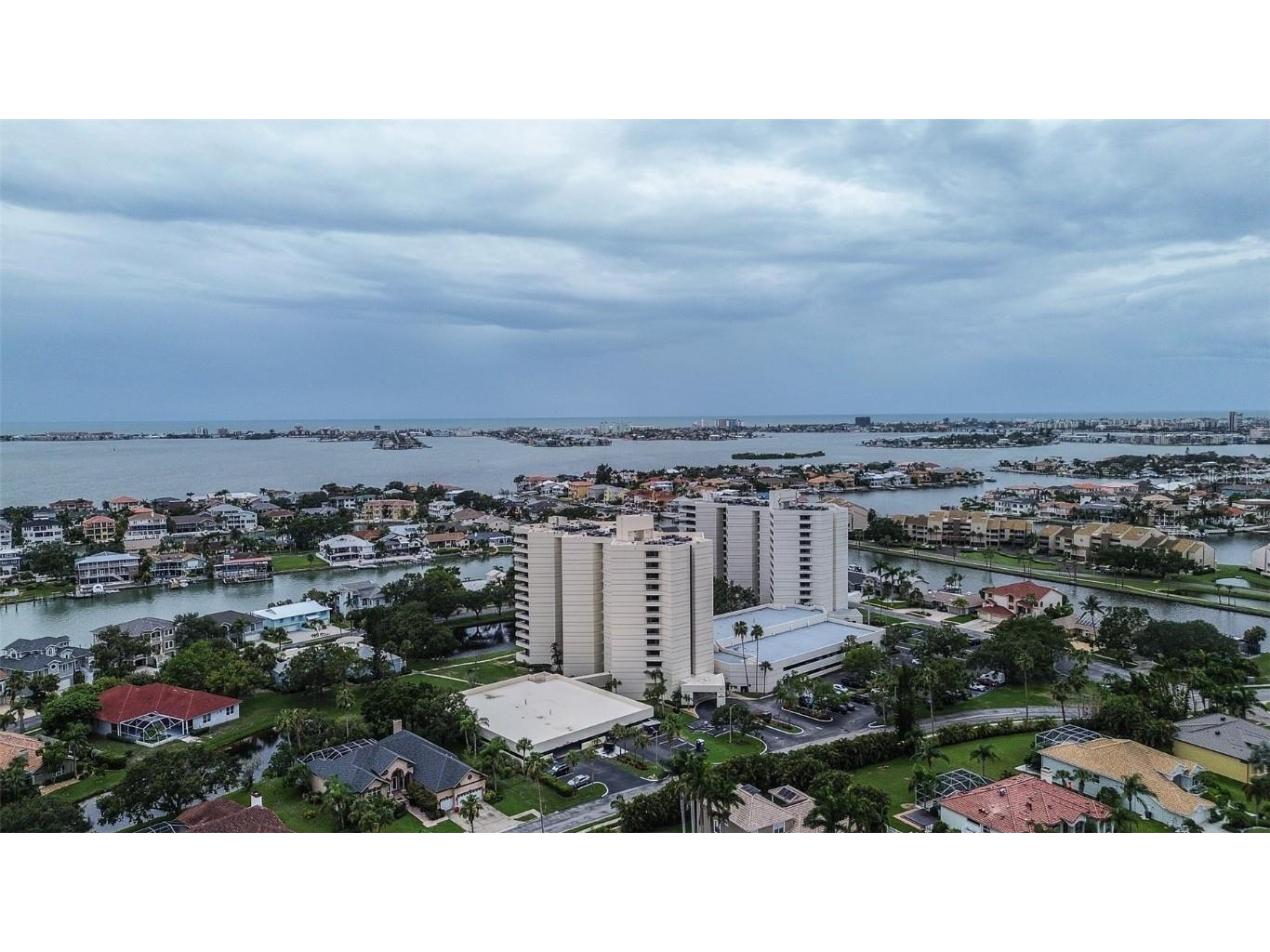5940 Pelican Bay Plaza S #406 Gulfport FL 33707 TB8402992 image39