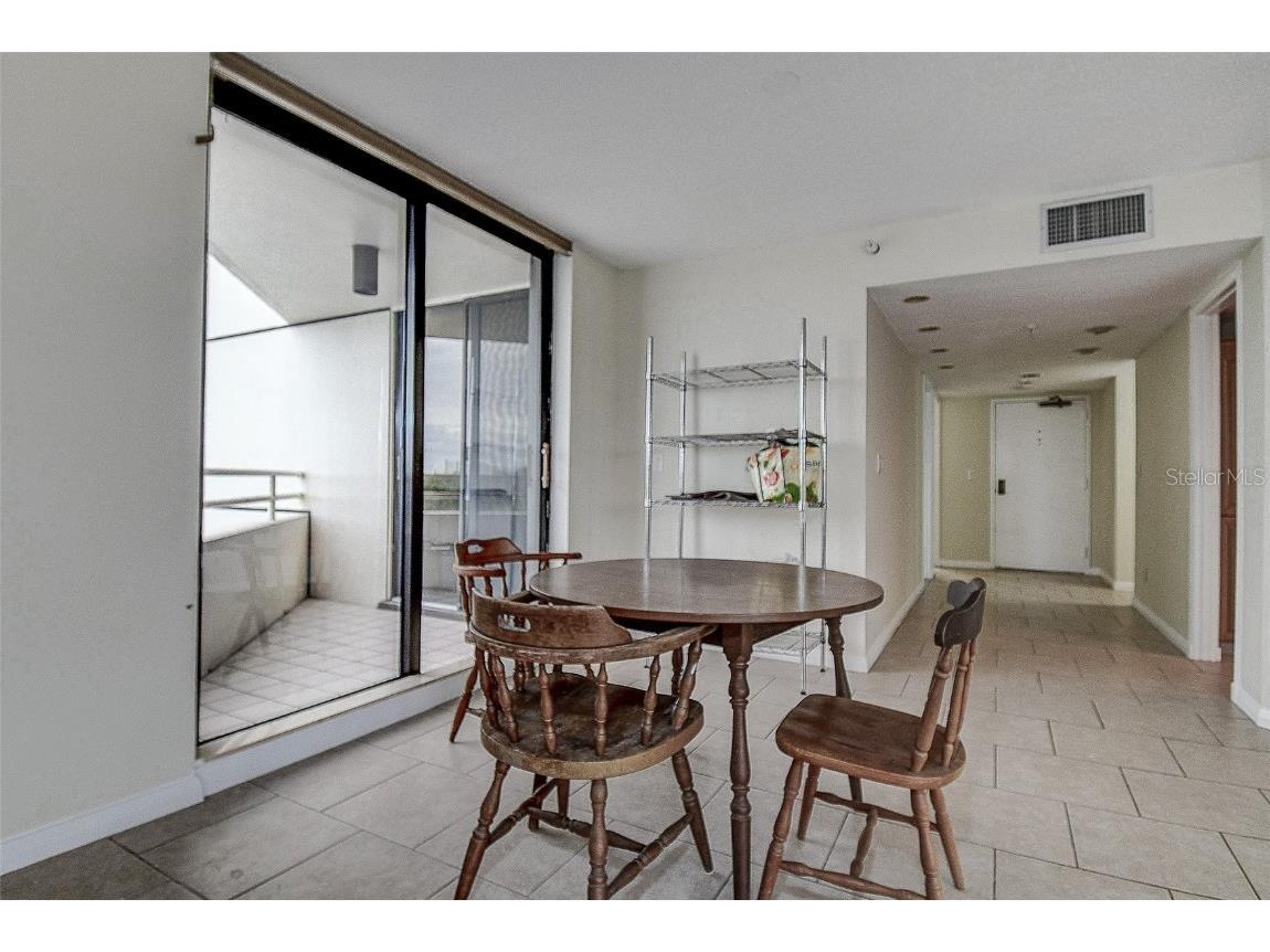 5940 Pelican Bay Plaza S #406 Gulfport FL 33707 TB8402992 image5