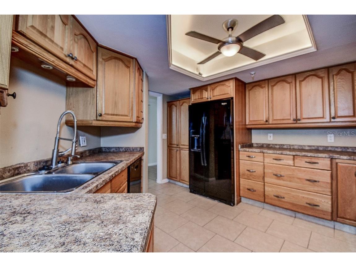 5940 Pelican Bay Plaza S #406 Gulfport FL 33707 TB8402992 image8