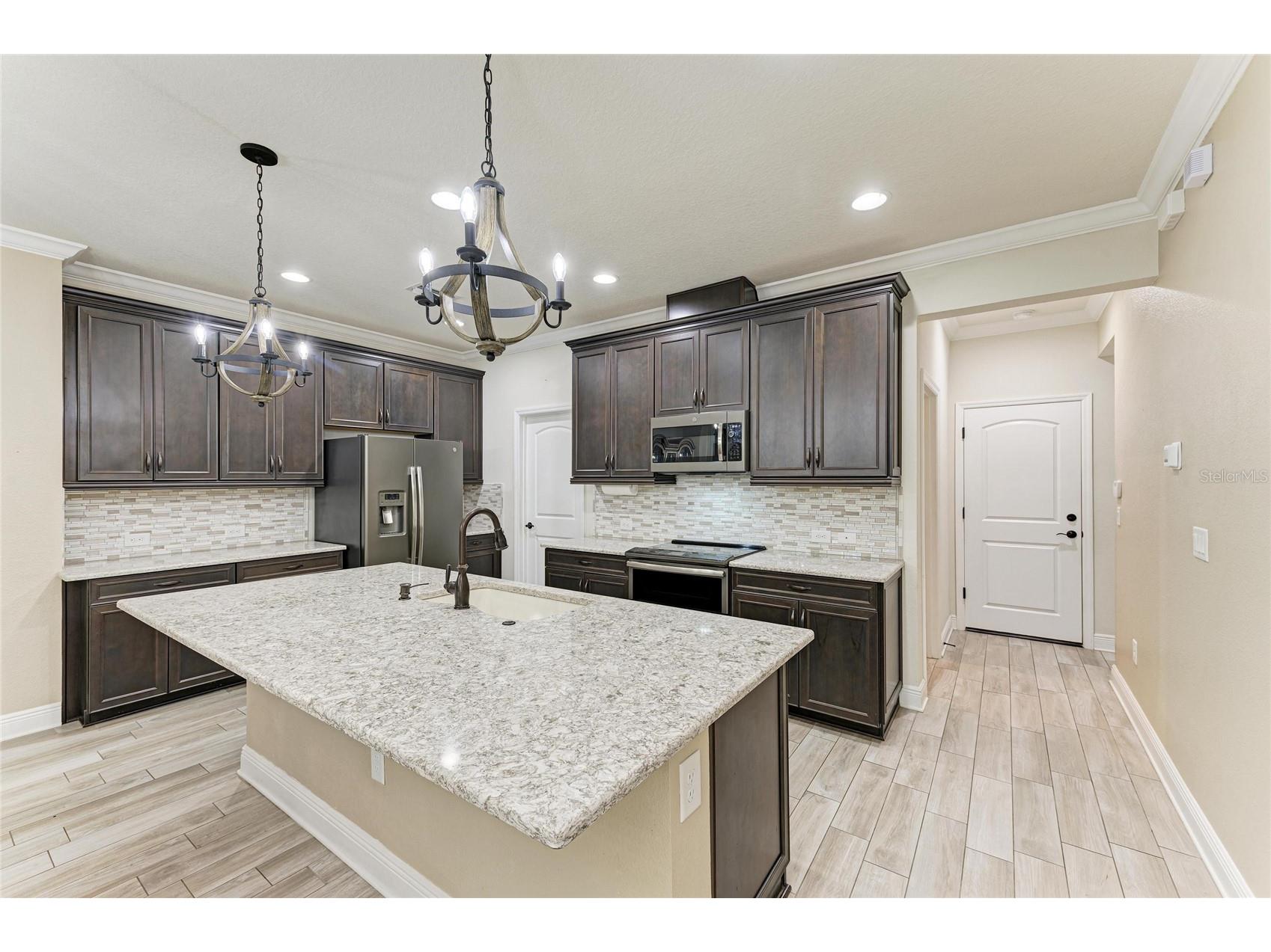 5941 Amberly Drive Bradenton FL 34208 A4676141 image4